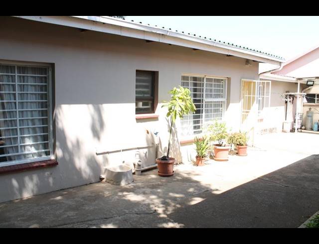 4 BEDROOM HOUSE FOR SALE IN EDEN GLEN